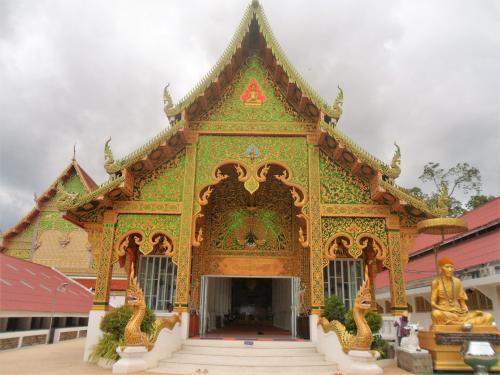 วัดพระพุทธบาทห้วยต้ม